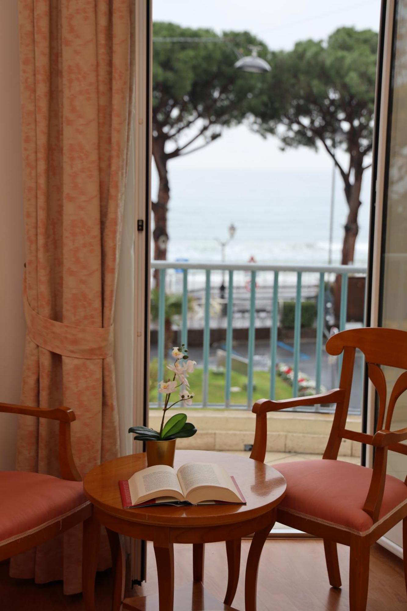 Hotel Majestic By Lvg Hotel Collection Αλάσιο Εξωτερικό φωτογραφία