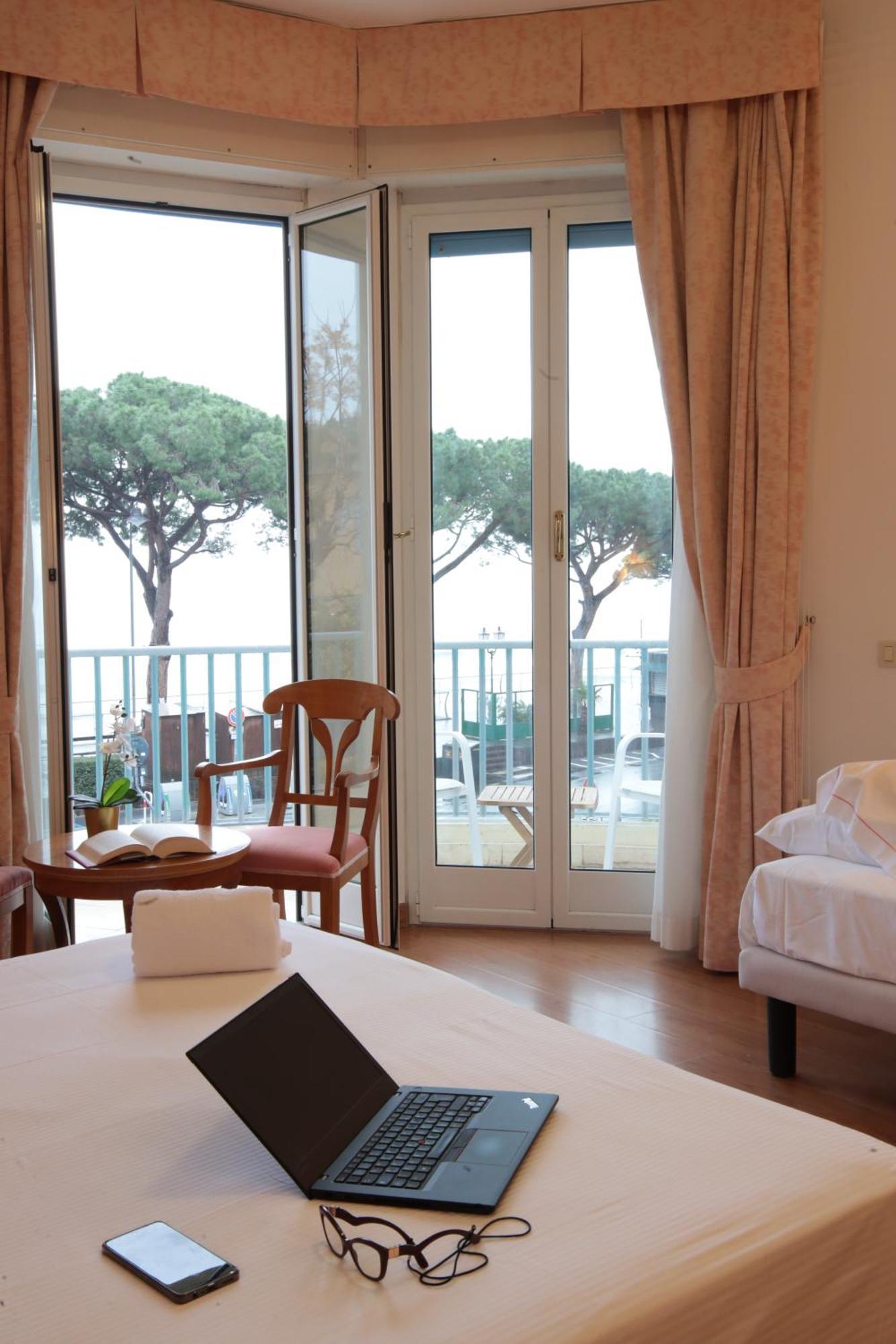 Hotel Majestic By Lvg Hotel Collection Αλάσιο Εξωτερικό φωτογραφία