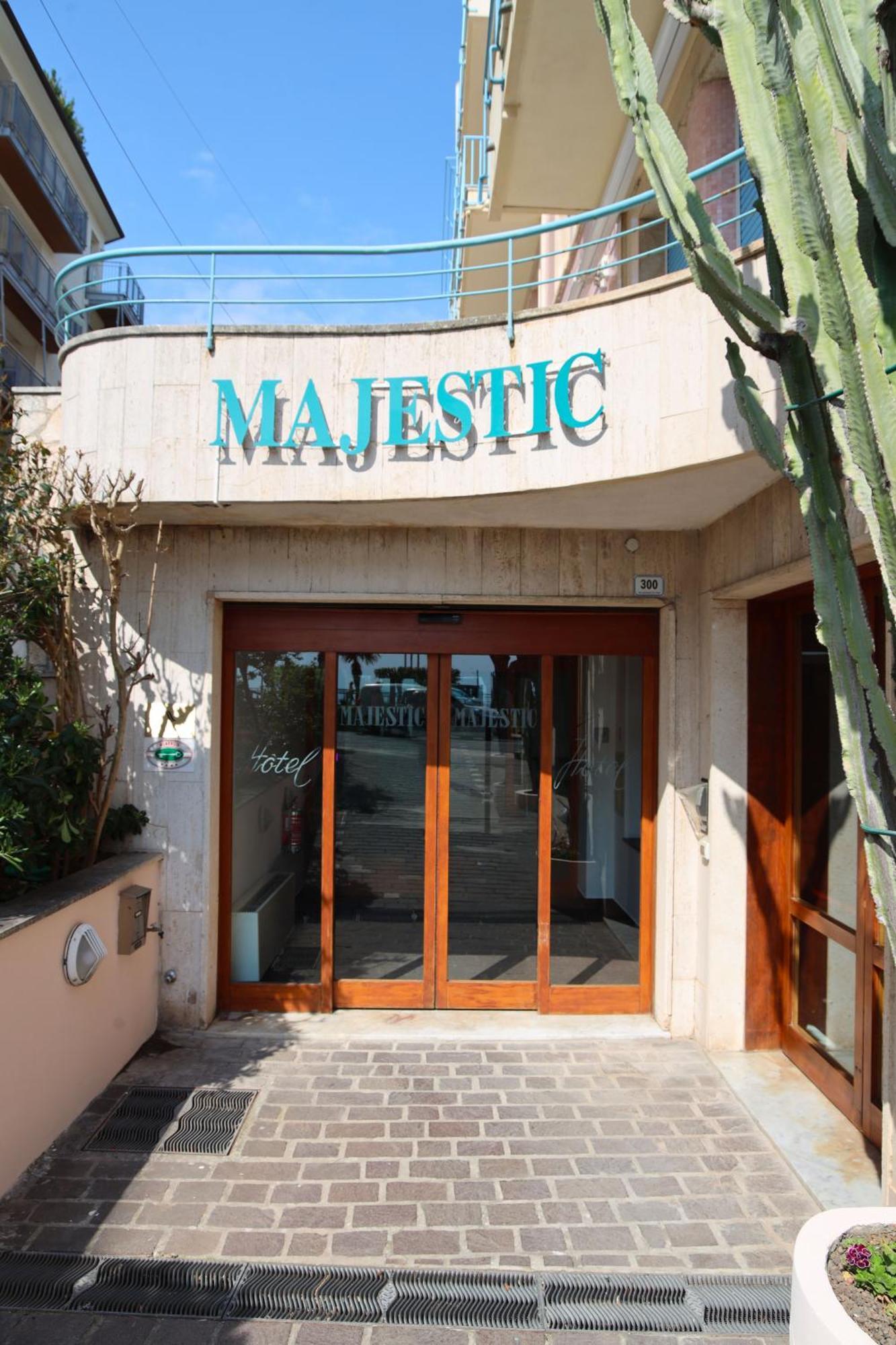 Hotel Majestic By Lvg Hotel Collection Αλάσιο Εξωτερικό φωτογραφία