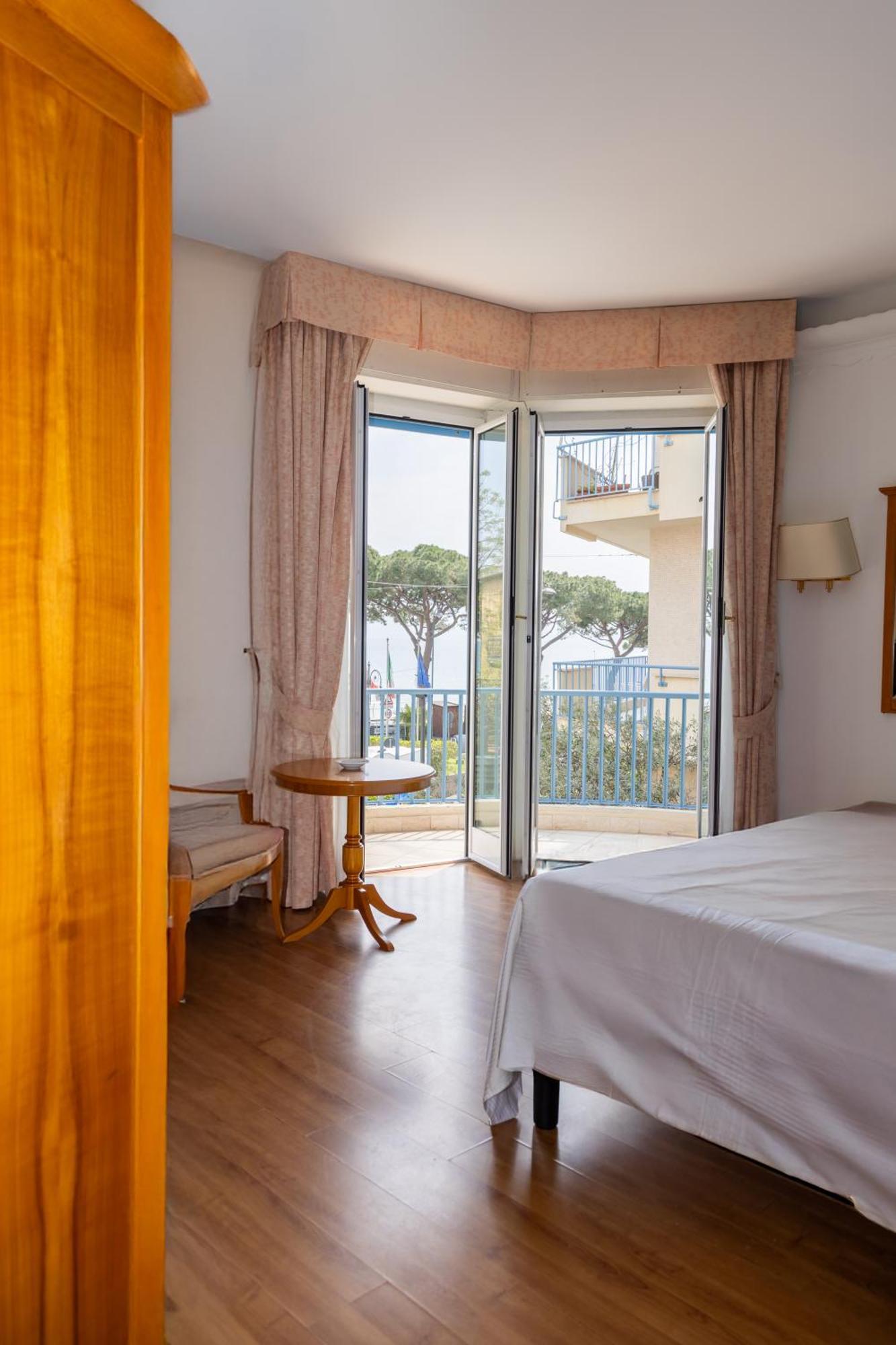 Hotel Majestic By Lvg Hotel Collection Αλάσιο Εξωτερικό φωτογραφία